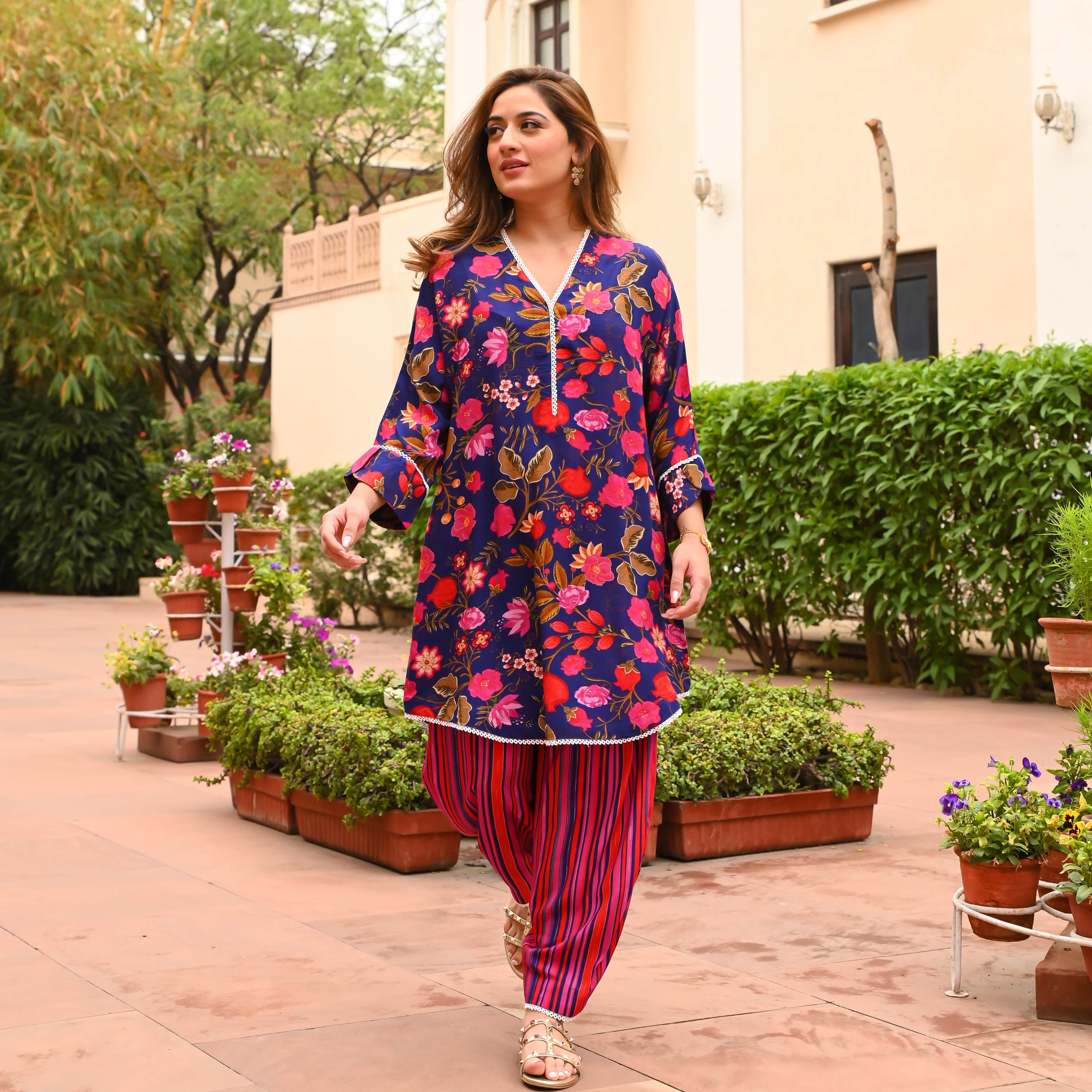 Bunaai Petal Perfection Kurta Set