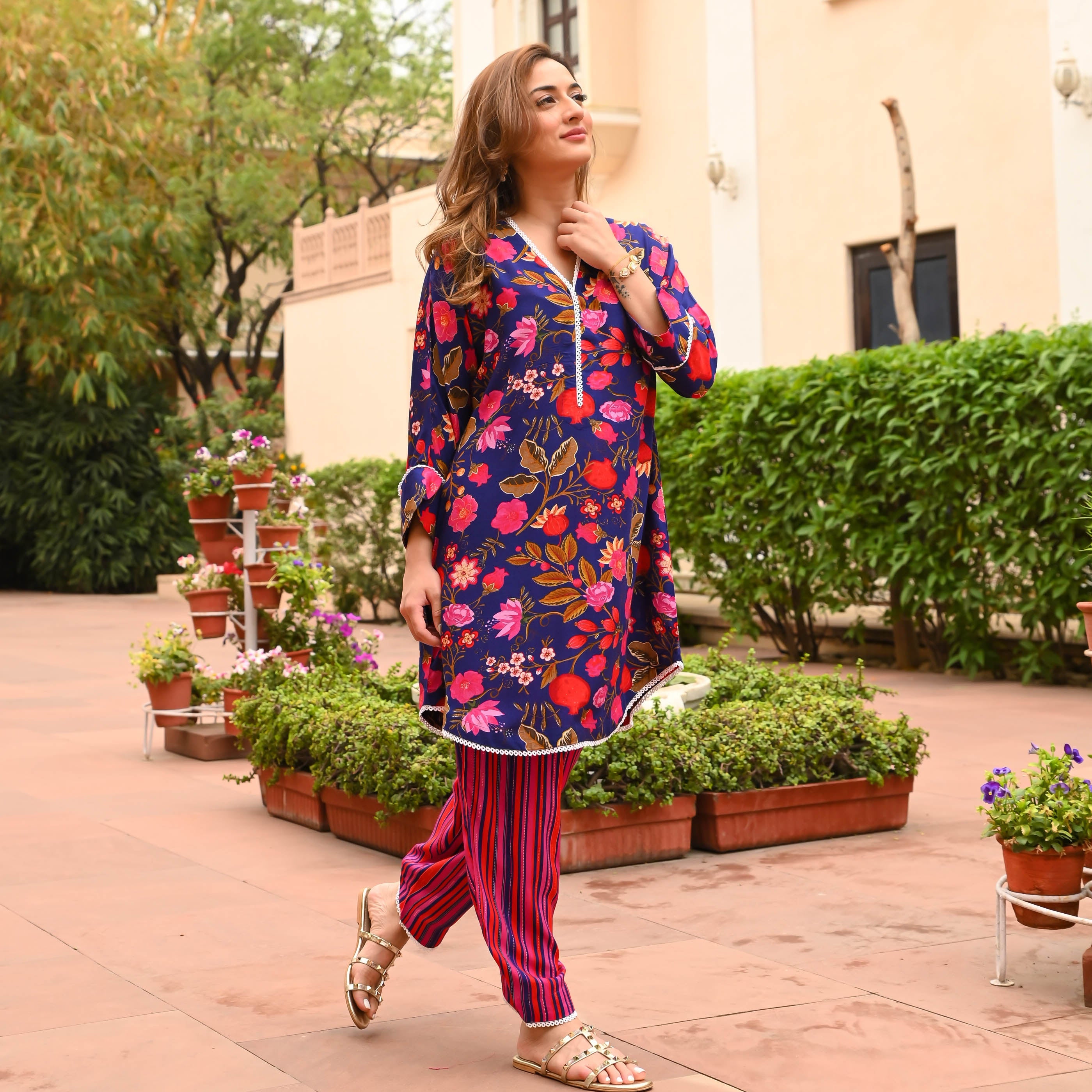 Bunaai Petal Perfection Kurta Set