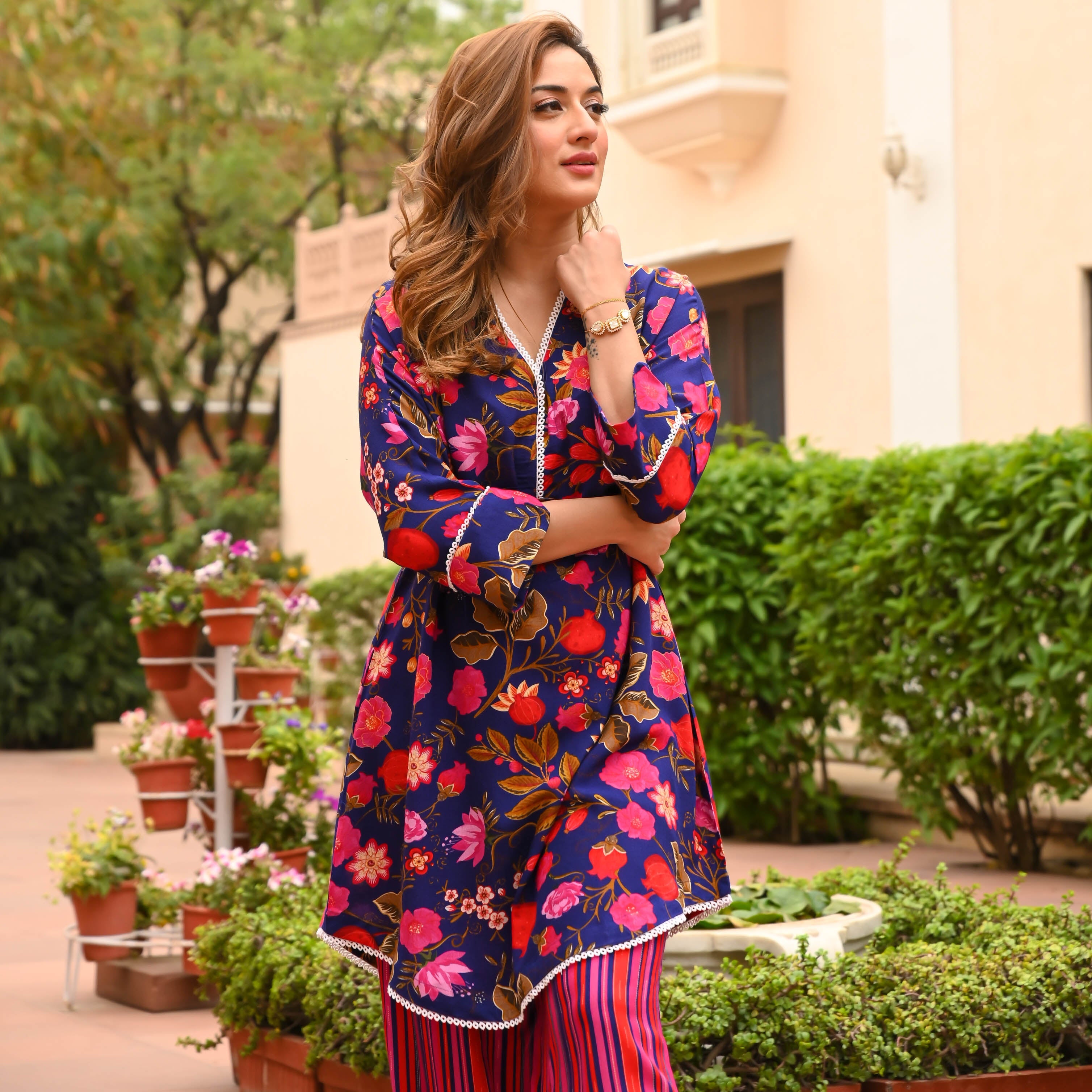 Bunaai Petal Perfection Kurta Set