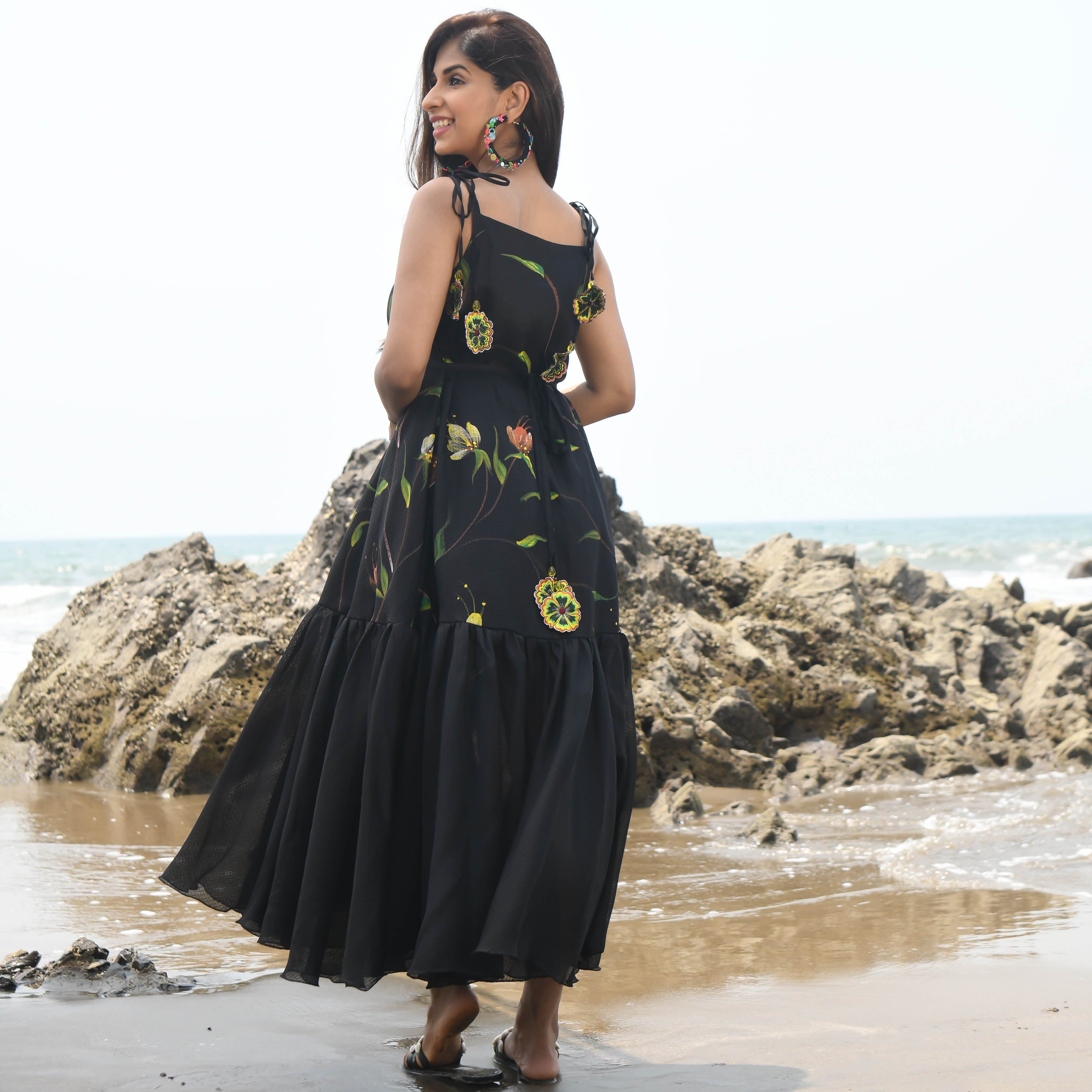 Bunaai Raven Handpainted Doriya Dress