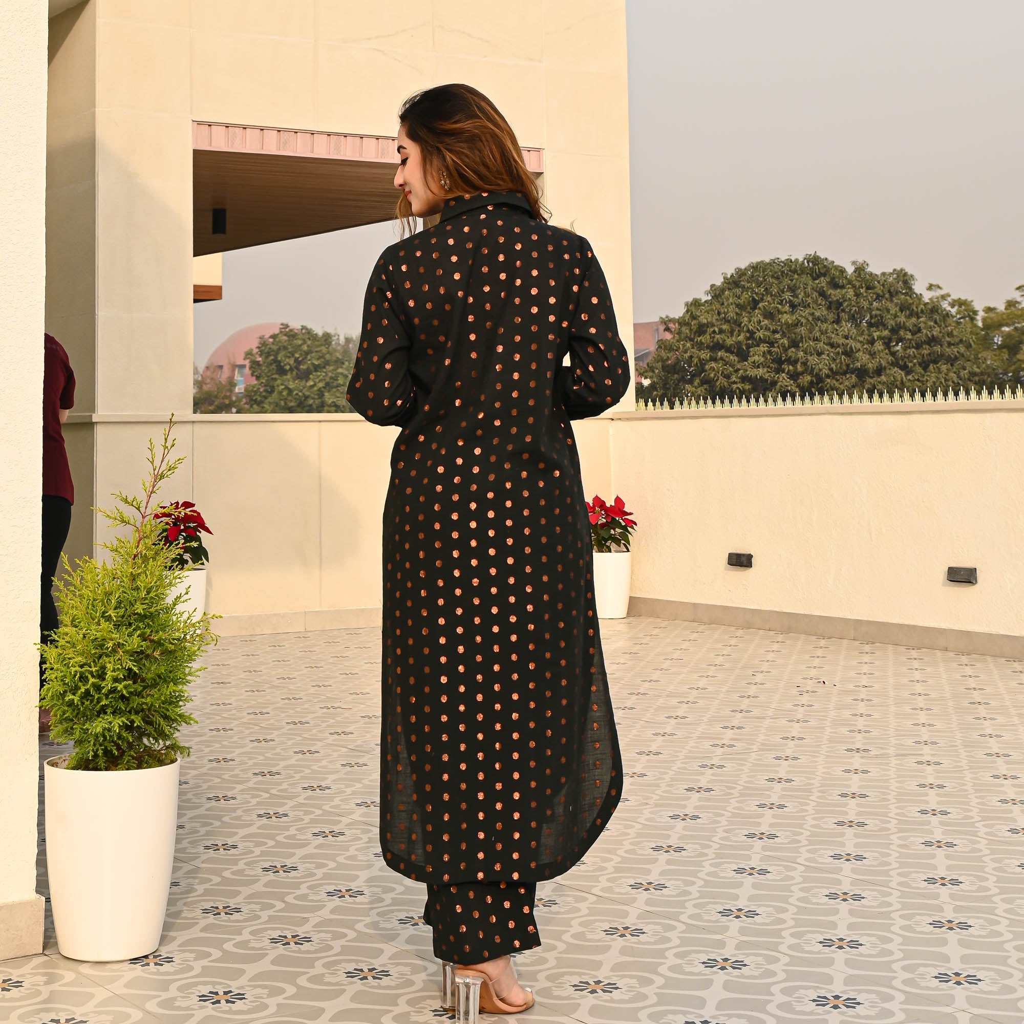 Bunaai Black Cotton Lurex Kurta Set